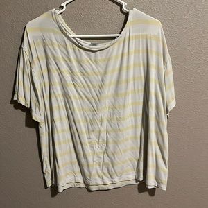 Old navy tshirt